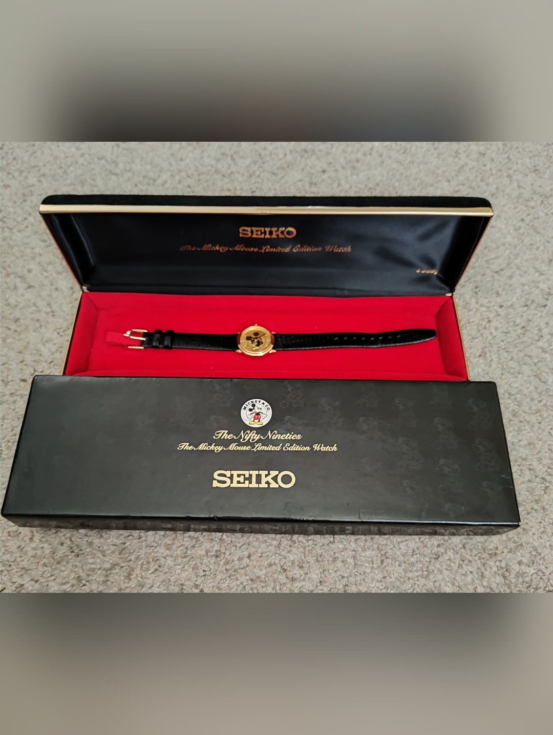 Vintage Seiko Limited Edition Mickey Mouse Medallion Watch Original Box & Papers